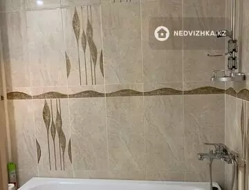 1-комнатная квартира, этаж 5 из 9, 40 м², Посуточно, миниатюра 6