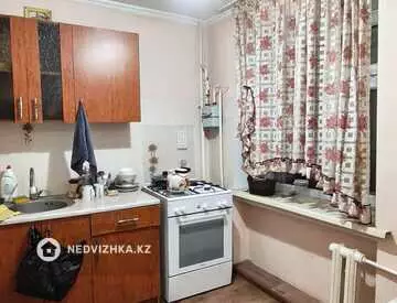2-комнатная квартира, этаж 3 из 5, 44 м², миниатюра 5