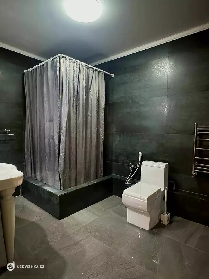 2-комнатная квартира, этаж 14 из 16, 76 м², На длительный срок, фотография 5