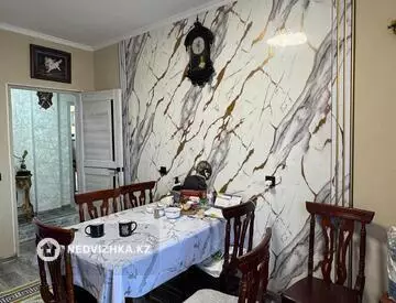 2-комнатная квартира, этаж 5 из 9, 63 м², миниатюра 10