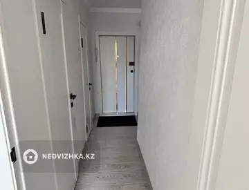 2-комнатная квартира, этаж 3 из 5, 51 м²