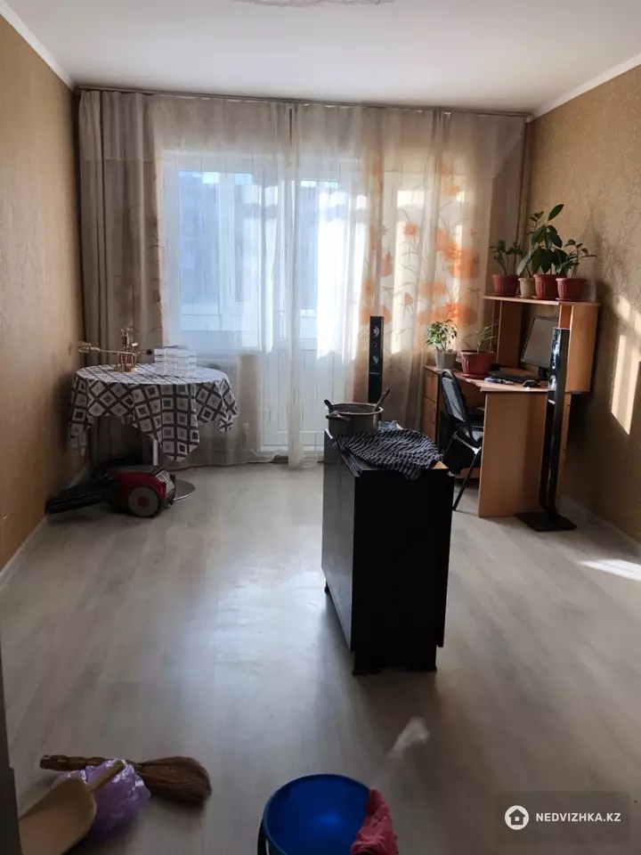 3-комнатная квартира, этаж 5 из 5, 59 м², фотография 3
