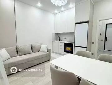 2-комнатная квартира, этаж 15 из 18, 45 м², миниатюра 9