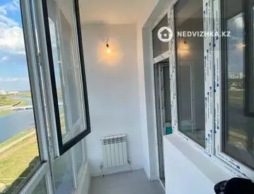 2-комнатная квартира, этаж 9 из 9, 37 м², миниатюра 10