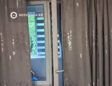 1-комнатная квартира, этаж 2 из 5, 33 м²