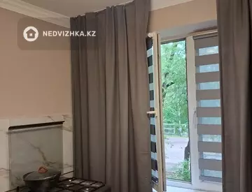 1-комнатная квартира, этаж 2 из 5, 33 м², миниатюра 8