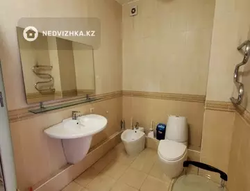 3-комнатная квартира, этаж 15 из 20, 120 м²