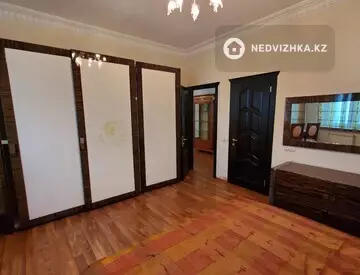 3-комнатная квартира, этаж 15 из 20, 120 м²