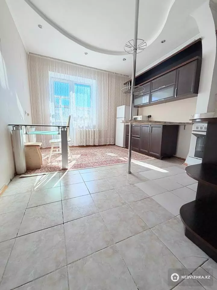 1-комнатная квартира, этаж 1 из 3, 46 м², фотография 5