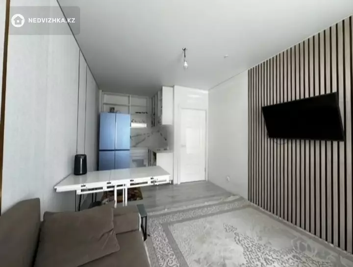 2-комнатная квартира, этаж 1 из 2, 38 м², фотография 3