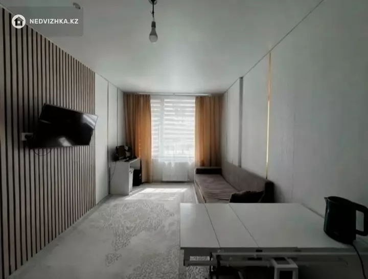 2-комнатная квартира, этаж 1 из 14, 38 м²