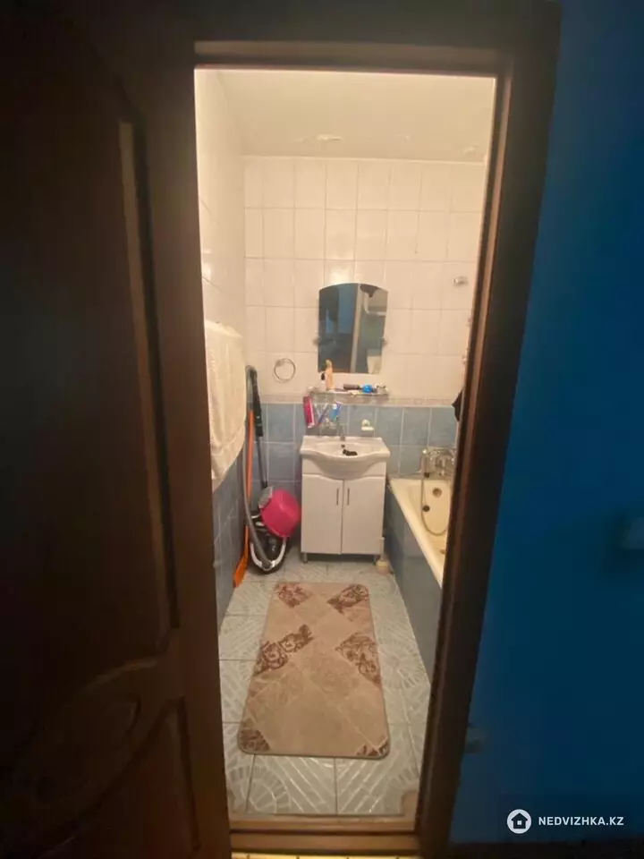 3-комнатная квартира, этаж 1 из 5, 67 м², фотография 2