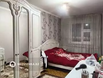 2-комнатная квартира, этаж 1 из 3, 44 м², миниатюра 1