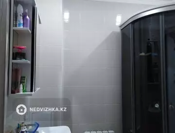 3-комнатная квартира, этаж 5 из 5, 75 м², миниатюра 5
