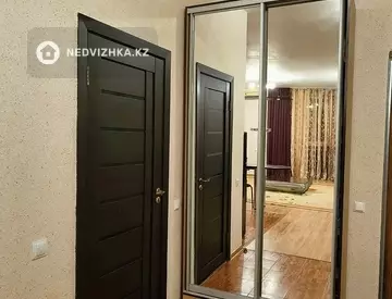 2-комнатная квартира, этаж 18 из 20, 75 м², На длительный срок, миниатюра 6