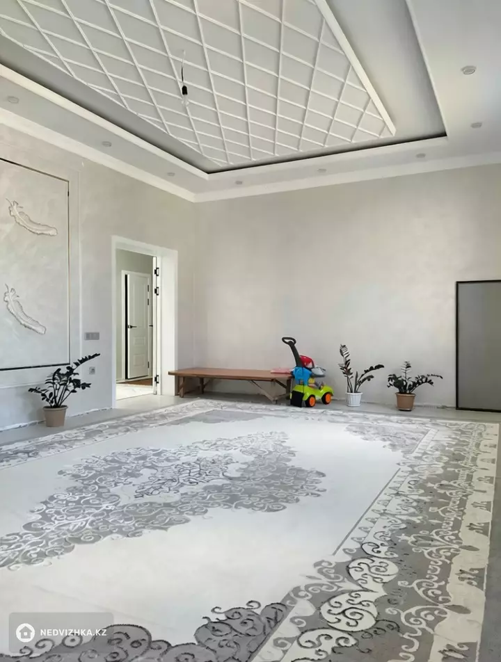 5-комнатный дом, 6 соток, 195 м², фотография 3