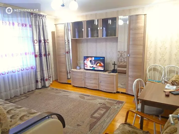 2-комнатная квартира, этаж 1 из 5, 50 м²