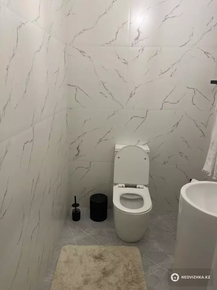 4-комнатная квартира, этаж 14 из 20, 138 м², фотография 5