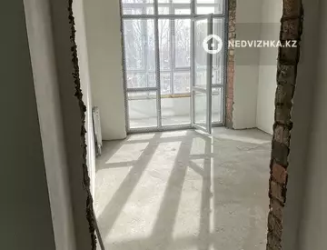 1-комнатная квартира, этаж 1 из 6, 42 м², миниатюра 7