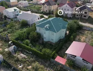 9-комнатный дом, 10 соток, 307 м², миниатюра 2