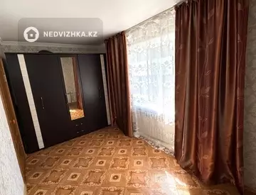 3-комнатная квартира, этаж 3 из 5, 52 м², миниатюра 4