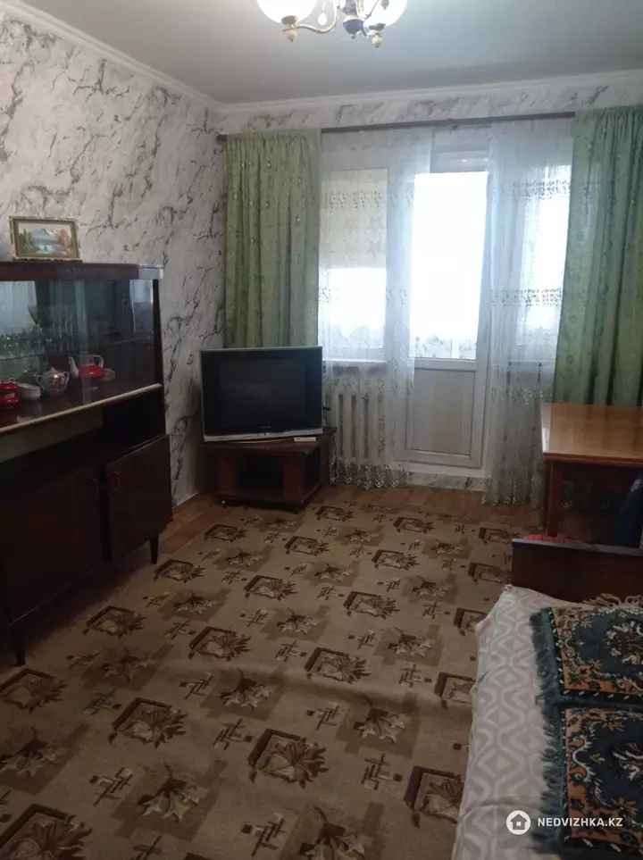 2-комнатная квартира, этаж 5 из 5, 43 м², фотография 2