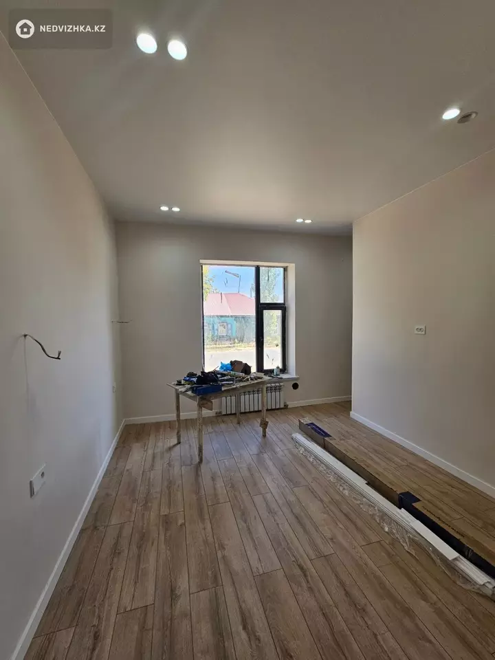 4-комнатный дом, 5 соток, 150 м², фотография 4
