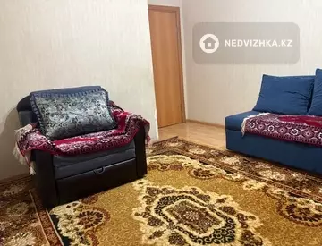 2-комнатная квартира, этаж 1 из 12, 58 м², На длительный срок