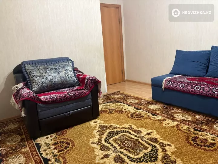 2-комнатная квартира, этаж 1 из 12, 58 м², На длительный срок, фотография 2