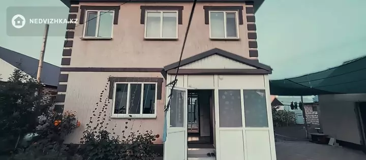 6-комнатный дом, 7 соток, 170 м²