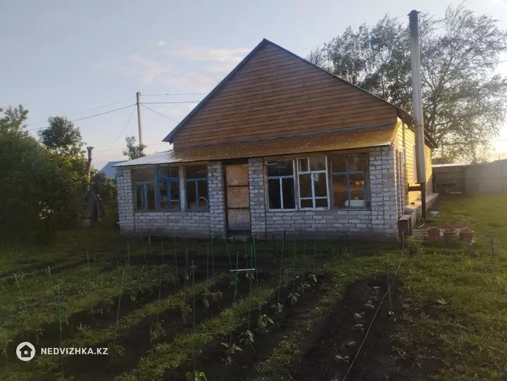 5-бөлмелі үй, 15 соттық, 100 м²