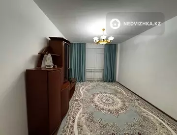 2-комнатная квартира, этаж 1 из 5, 54 м², На длительный срок, миниатюра 1