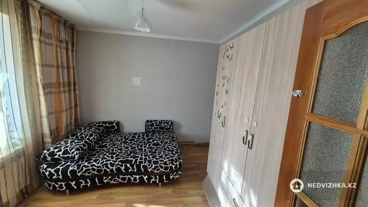2-бөлмелі пәтер, қабат 1 барлық қабат саны 2, 50 м², На длительный срок, 2-фотосурет