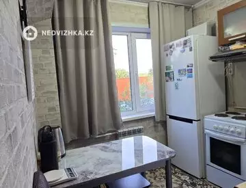 2-комнатная квартира, этаж 4 из 5, 45 м²