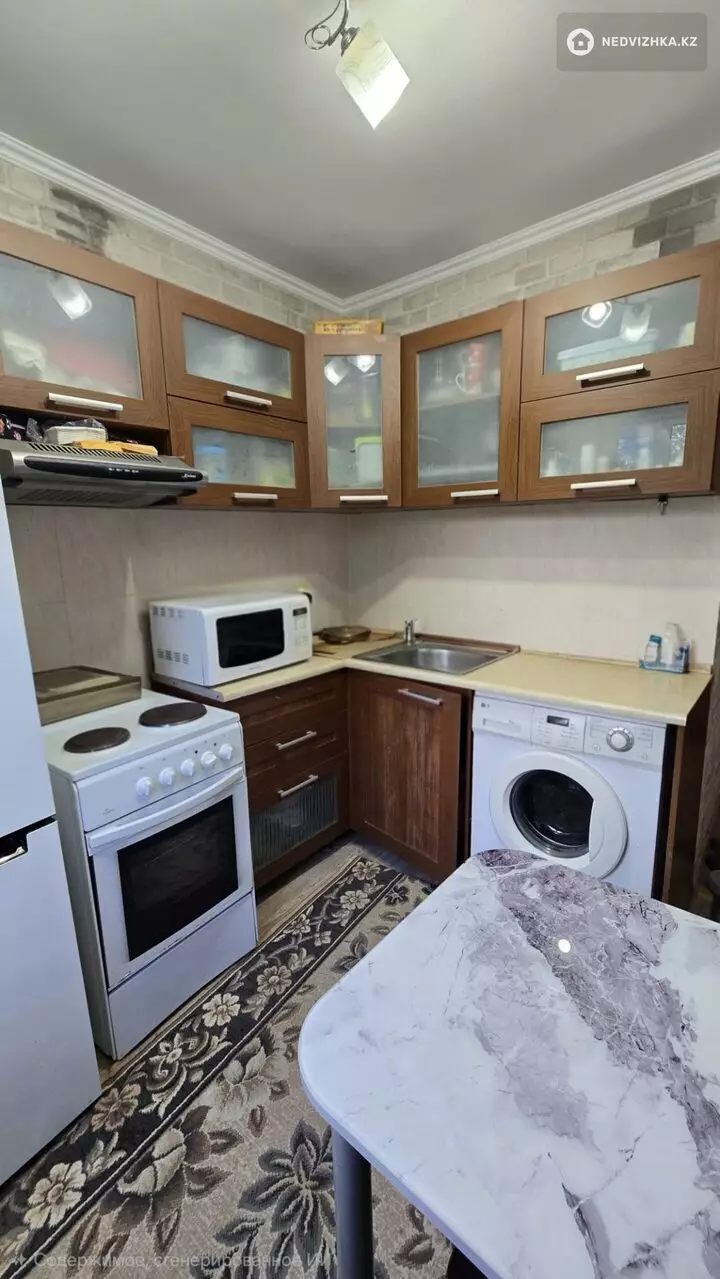 2-комнатная квартира, этаж 4 из 5, 45 м², фотография 2
