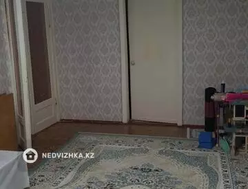 1-комнатная квартира, этаж 2 из 5, 44 м²