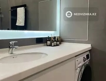 2-комнатная квартира, этаж 3 из 10, 55 м², миниатюра 4