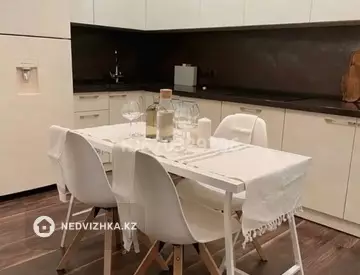 2-комнатная квартира, этаж 3 из 10, 55 м², миниатюра 11