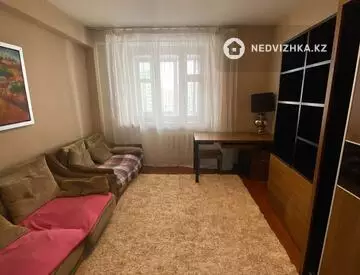 3-комнатная квартира, этаж 4 из 9, 95 м², миниатюра 2