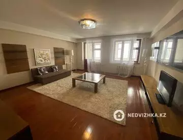 3-комнатная квартира, этаж 4 из 9, 95 м², миниатюра 4