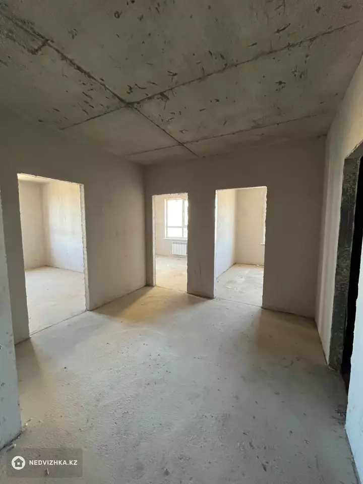 3-комнатная квартира, этаж 6 из 9, 96 м², фотография 5