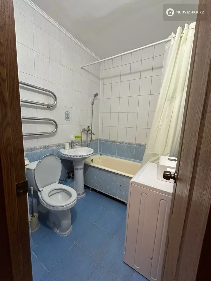 1-комнатная квартира, этаж 5 из 6, 38 м², На длительный срок, фотография 3
