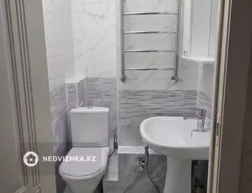 3-комнатная квартира, этаж 4 из 14, 76 м², миниатюра 6
