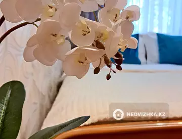 2-комнатная квартира, этаж 3 из 3, 40 м², На длительный срок