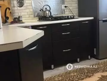 1-комнатная квартира, этаж 4 из 4, 35 м², миниатюра 6