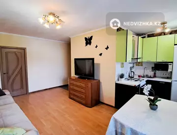 2-комнатная квартира, этаж 3 из 3, 40 м², Посуточно, миниатюра 9