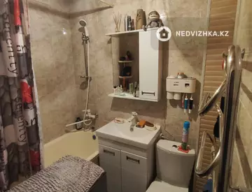3-комнатная квартира, этаж 2 из 4, 60 м², миниатюра 4