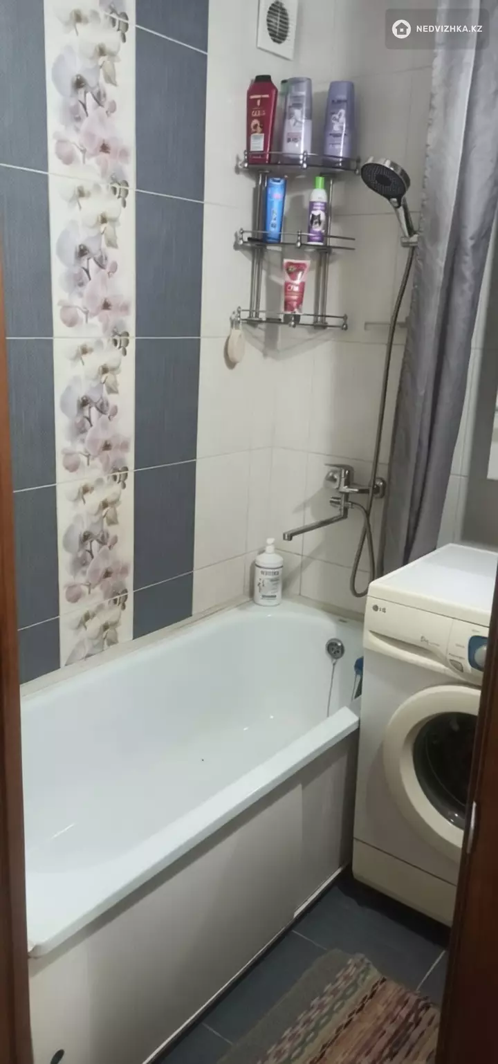 2-комнатная квартира, этаж 4 из 5, 50 м², фотография 5