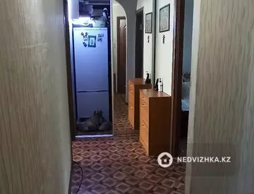 2-комнатная квартира, этаж 4 из 5, 50 м², миниатюра 10