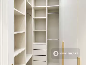3-комнатная квартира, этаж 2 из 8, 65 м², миниатюра 7
